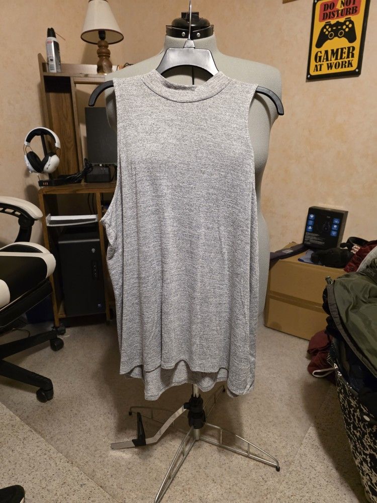 Sleeveless Mock Turtleneck