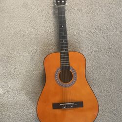 Beginner Classical Acoustic Guitar - Excellent Condition