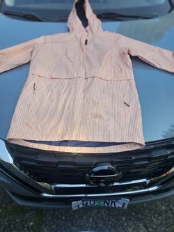 Brand New Womens Columbia Rain Coat