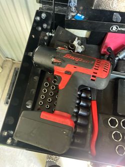 Snap on 1/2 inch battery powered gun