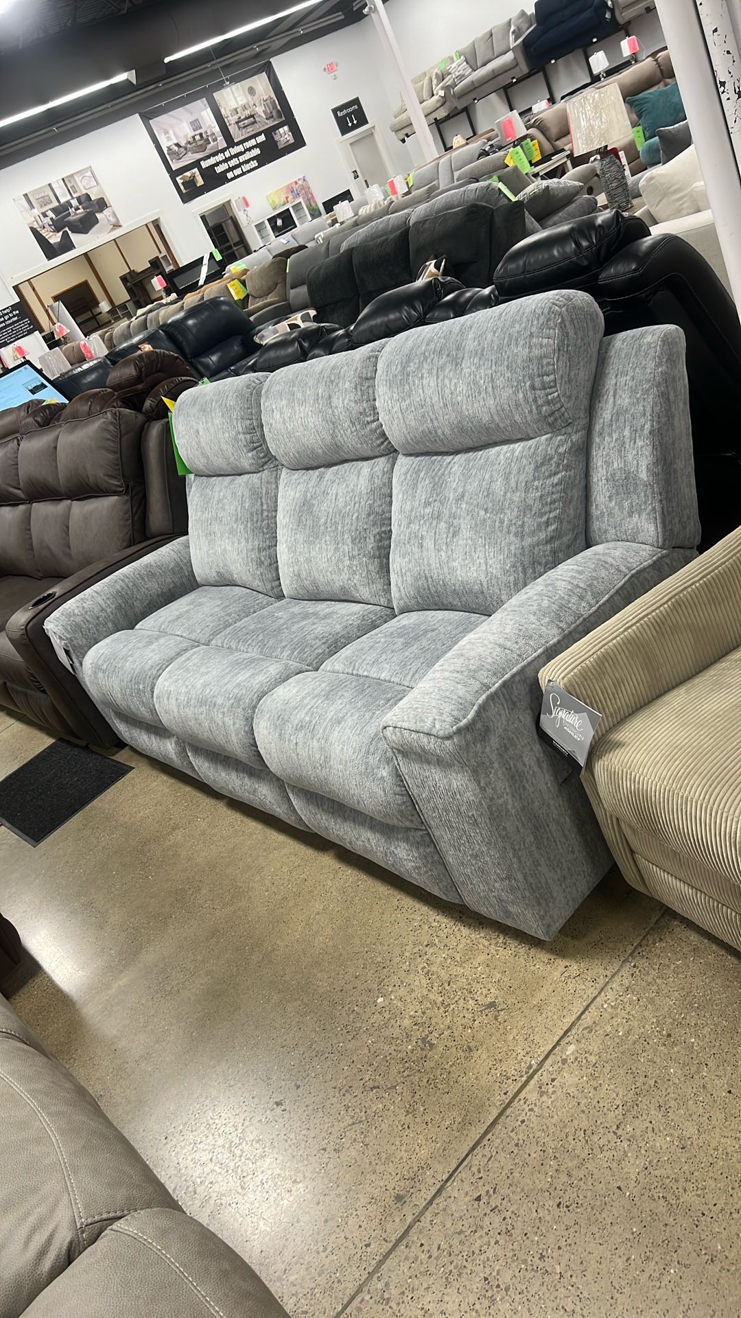 Reclining Sofa