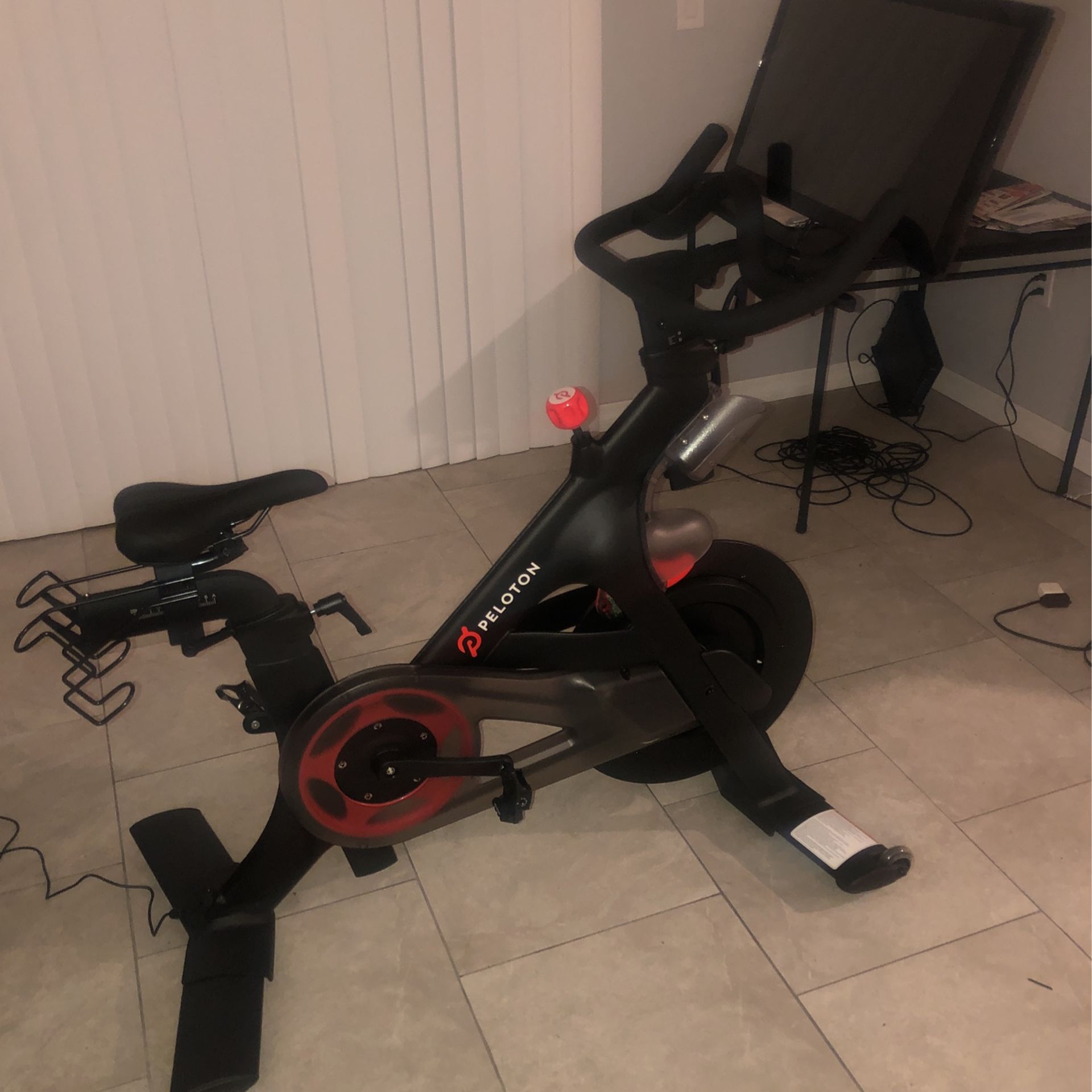 Peloton Bike