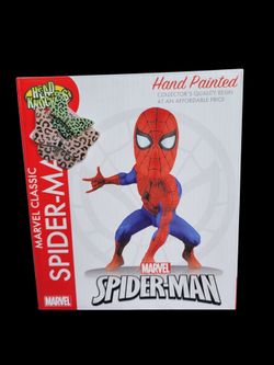 Marvel Classic Spider-Man Head Knocker Bobblehead