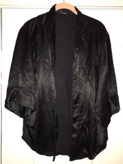 Black silk-style jacket-type shirt