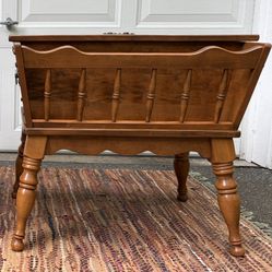 1960s Baumritter Doughbox End/Side/Storage Table - Excellent Condition