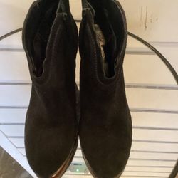 Vince Camuto VC-Felishan Black Suede Ankle Boots Shoes Size 8 Heeled