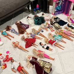 36 barbie doll lot 1950’s - 1990 & accessories over 60 pieces of clothes, dress , gowns, shoes,