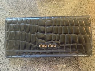 Miu Miu long wallet