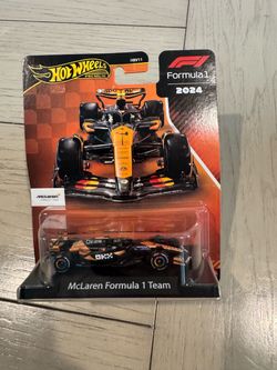 Hot Wheels Premium McLaren F1 Team 2024