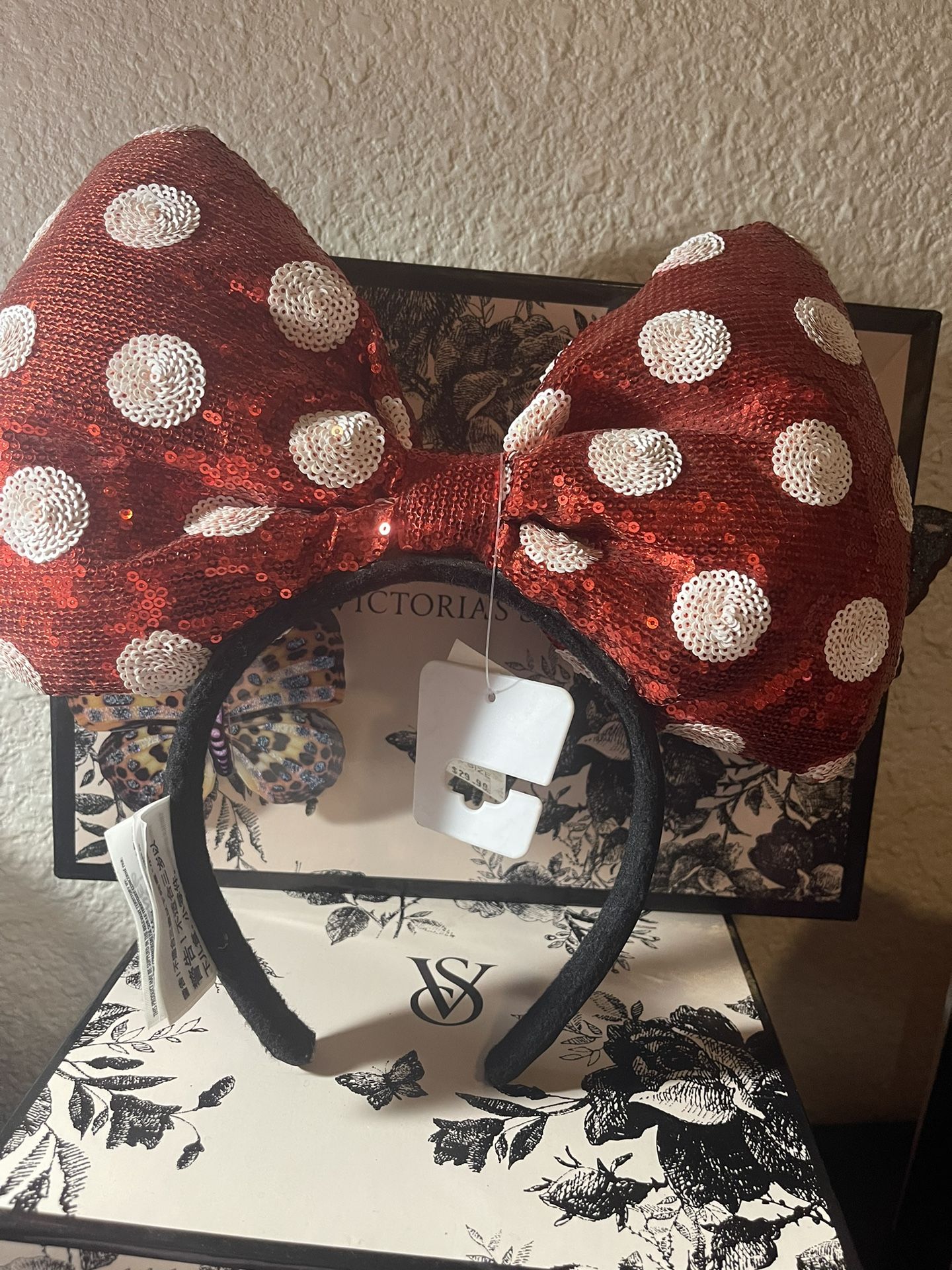 DISNEY PARKS EXCLUSIVE GIANT MINNIE MOUSE HEADBAND $20‼️price Is Firm ‼️⚠️👀read Full Description👀⚠️