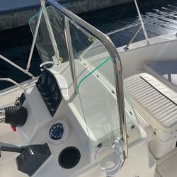 Boat Windshields Replacement 