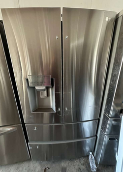 LG 4‑Door French Door Fridge – Stainless, Ice/Water Dispenser