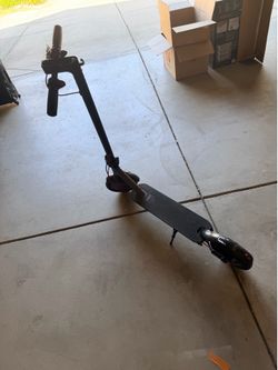 Electric scooter