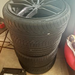 Blackhawk Niche Tires  95W XL And Car Battery