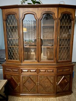 Hutch -