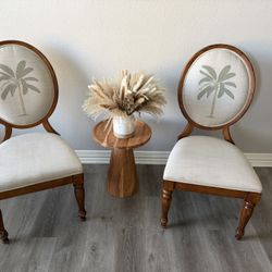 2 Wood Chairs 