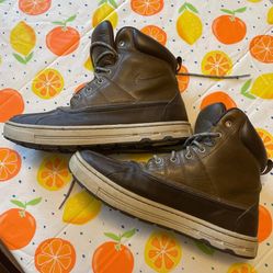 Nike Acg Boots Size 10.5 Men’s