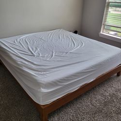 Zinus mattress & frame (king size)