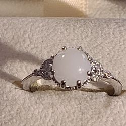 Sterling Silver Ring Size 8