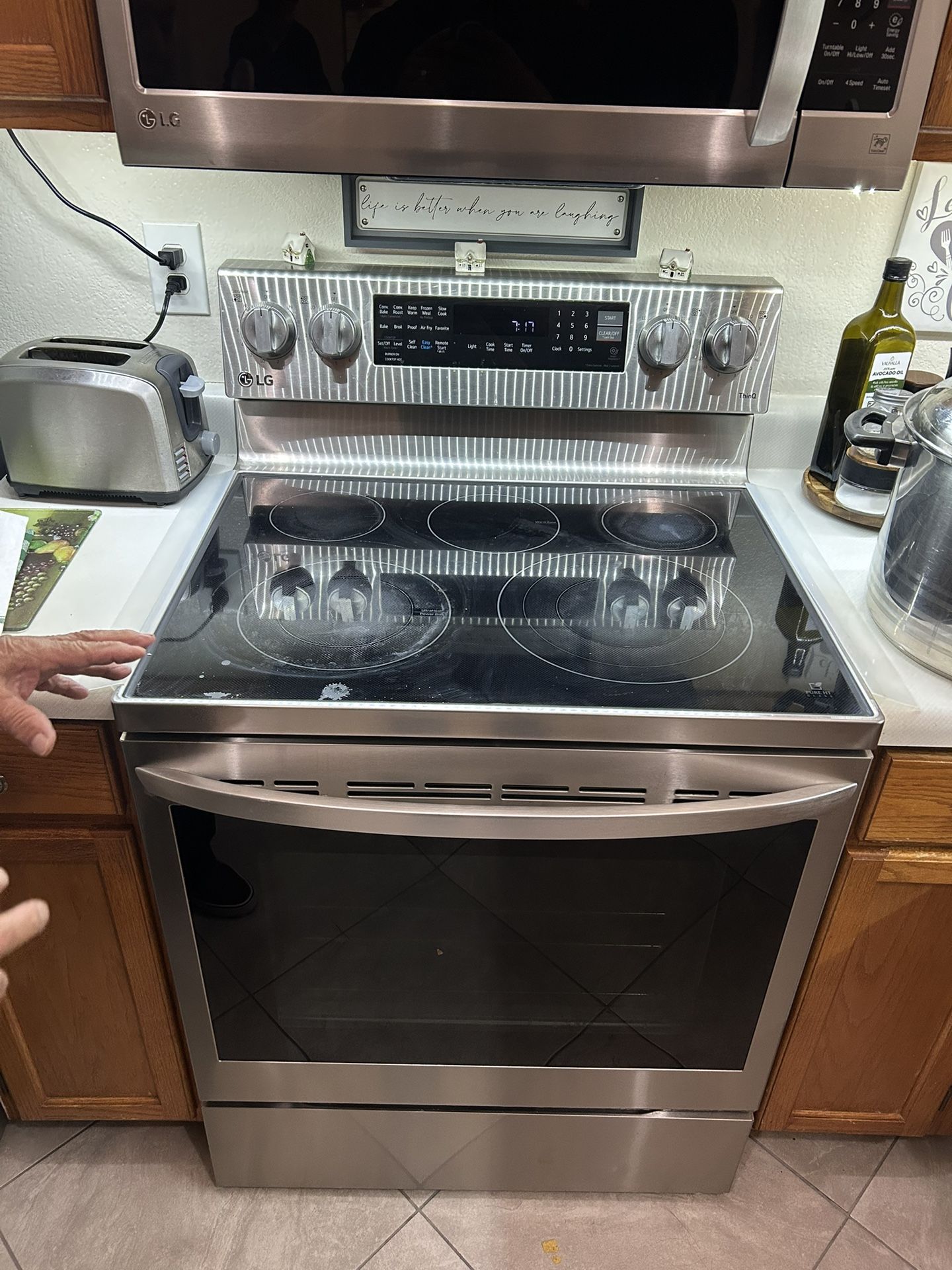 Electric LG Stove And Electric Dryer