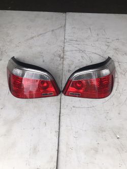 2005-2010 bmw 5 series oem taillights left & right side tail light pair