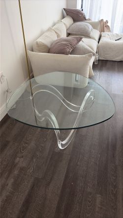 Glass coffe Table retail $3000
