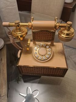 Vintage French-Style Rotary Desk Telephone