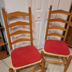 
Adorable country farm house wood chairs for kitchen table or a desk! 