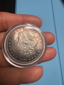 1985 O morgan silver dollar
