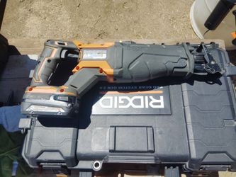 Two rigid softball one battery box for 150 1 is generation 5 and generation 4 ready to use like new