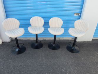 Set of Cream Leather Bar Stool