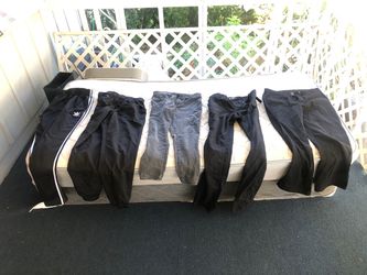 Pants / Jeans