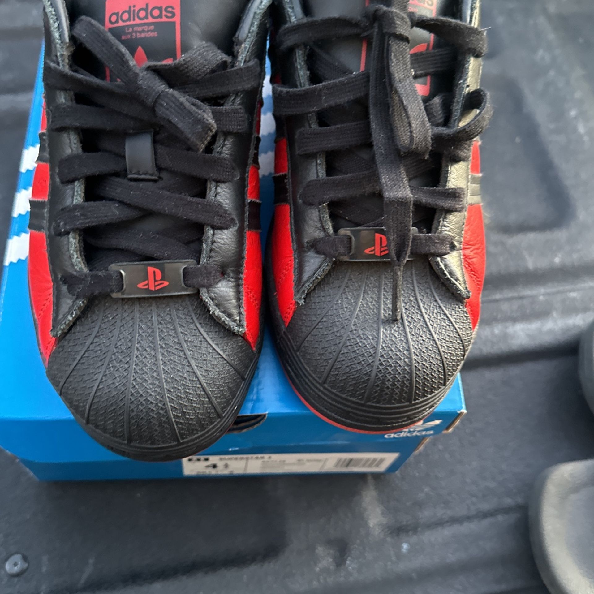 adidas gazelle silver green womens Shameik Moore Autographed Adidas Marvel's Spider-Man: Miles Morales  Superstar Shoes