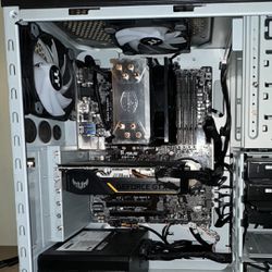 4th Gen i7 intel Haswell 4790K 16GB Ram along with Motherboard Parts