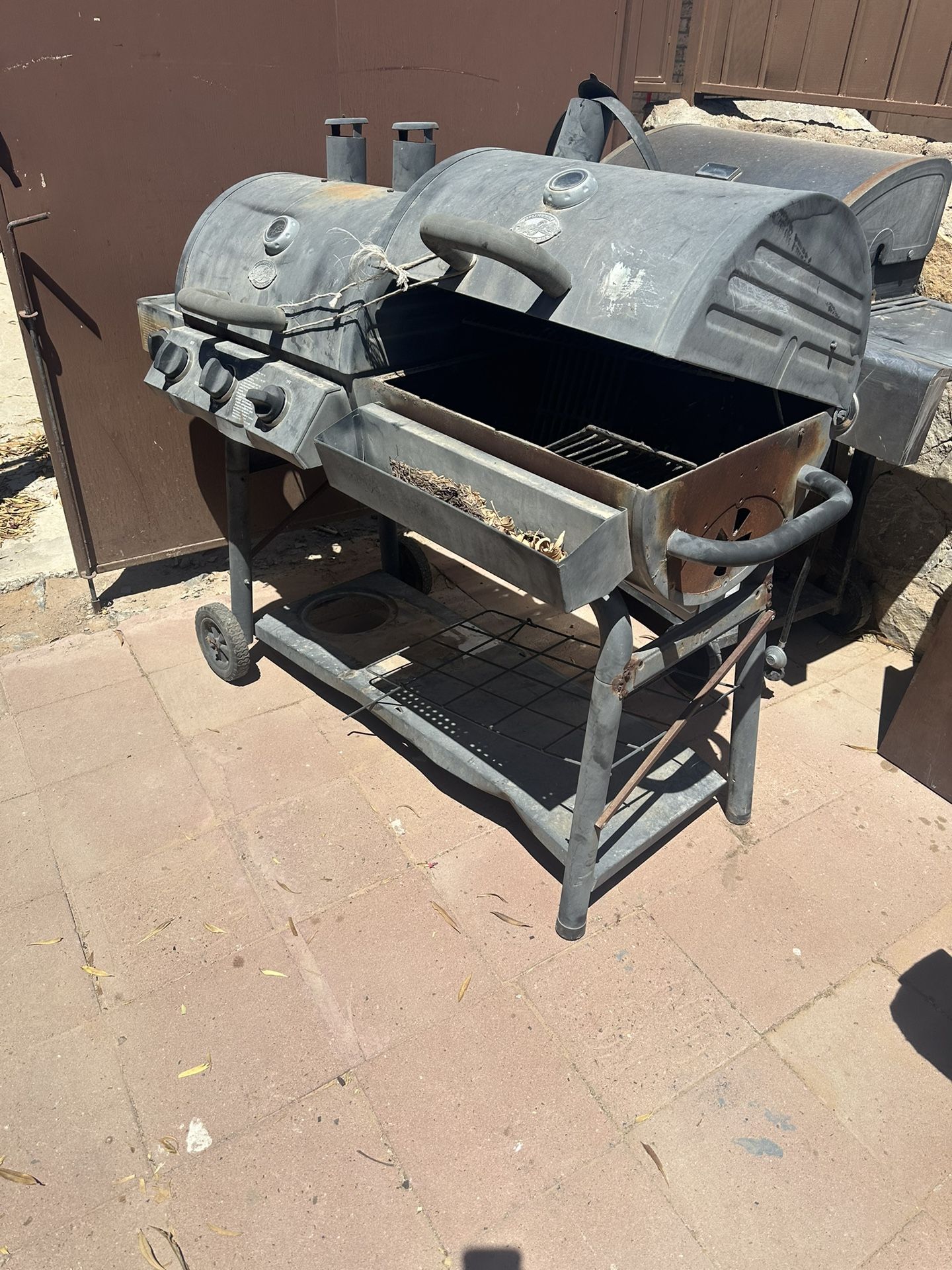 Grill $10