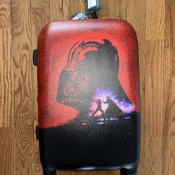 Darth Vader Return of The Jedi Star Wars American Tourister Hardside Luggage NEW