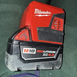 Milwaukee M18 Top Off 