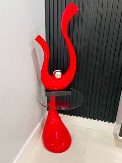 El dorado modern Contemporary glossy red sculptural centerpiece Matching round tempered glass table