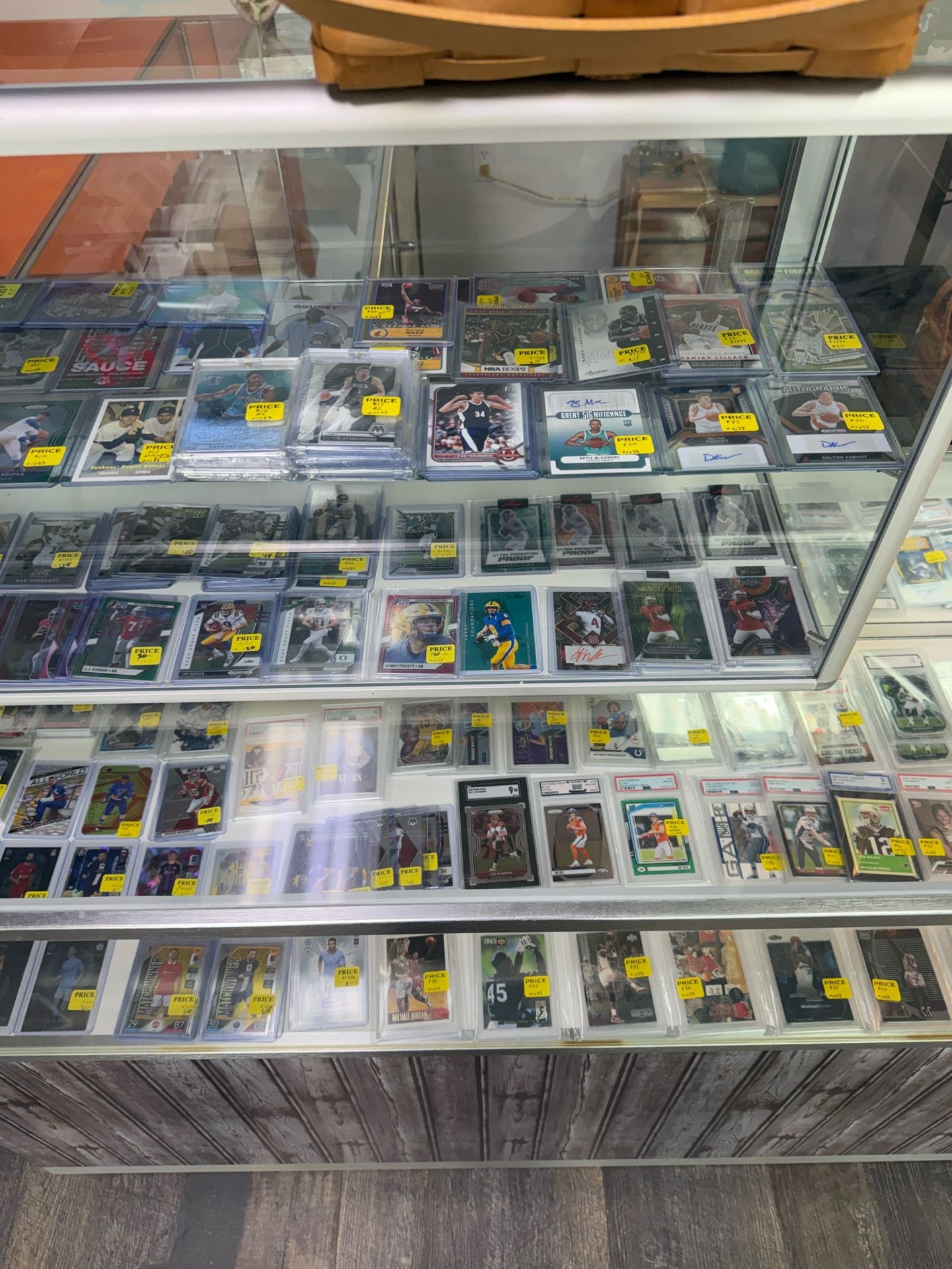 Sports Cards & Memorabilia @ Cristina's Freestyle Cooking Restaurant & Collectibles Gurley, AL
