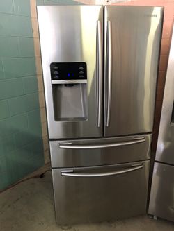 33” Wide Stainless 4 Door French Door Refrigerator