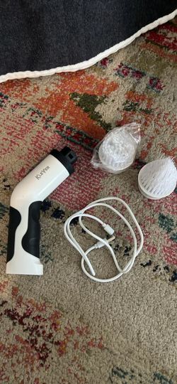 KleVer Electric Spin Scrubber with Attachments