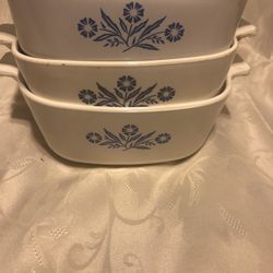 Vintage  Corning Ware  Cornflower   Set 1 1/2  , 1 Qt,  1 Qt, 