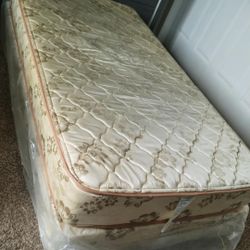 Twin Bed