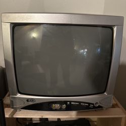 13” CRT Color TV