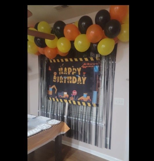 Balloons & Party Supplies
