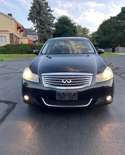 2009 Infiniti M35