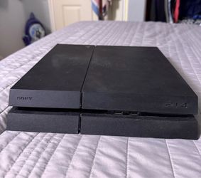 PS4 w/Controllers & 1TB Storage Unit