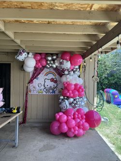 Balloon garland