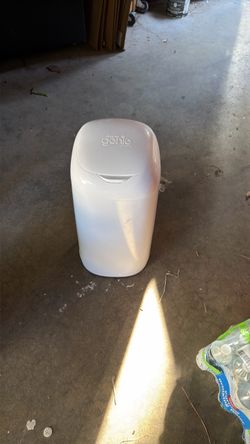 Diaper genie