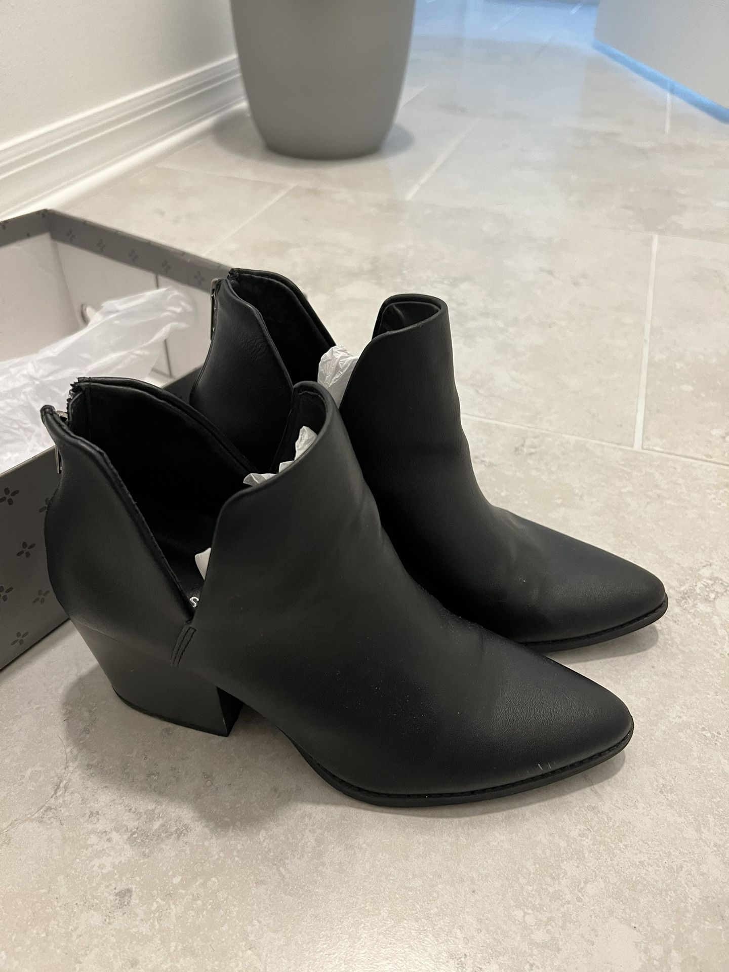 Brand New Boots With Box Never Used